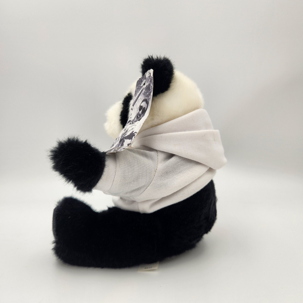 VTG Hard Rock‎ Hotel Biloxi Panda Hoodie Bear Plush 2017 Black White New W/ Tags - Picture 2 of 9
